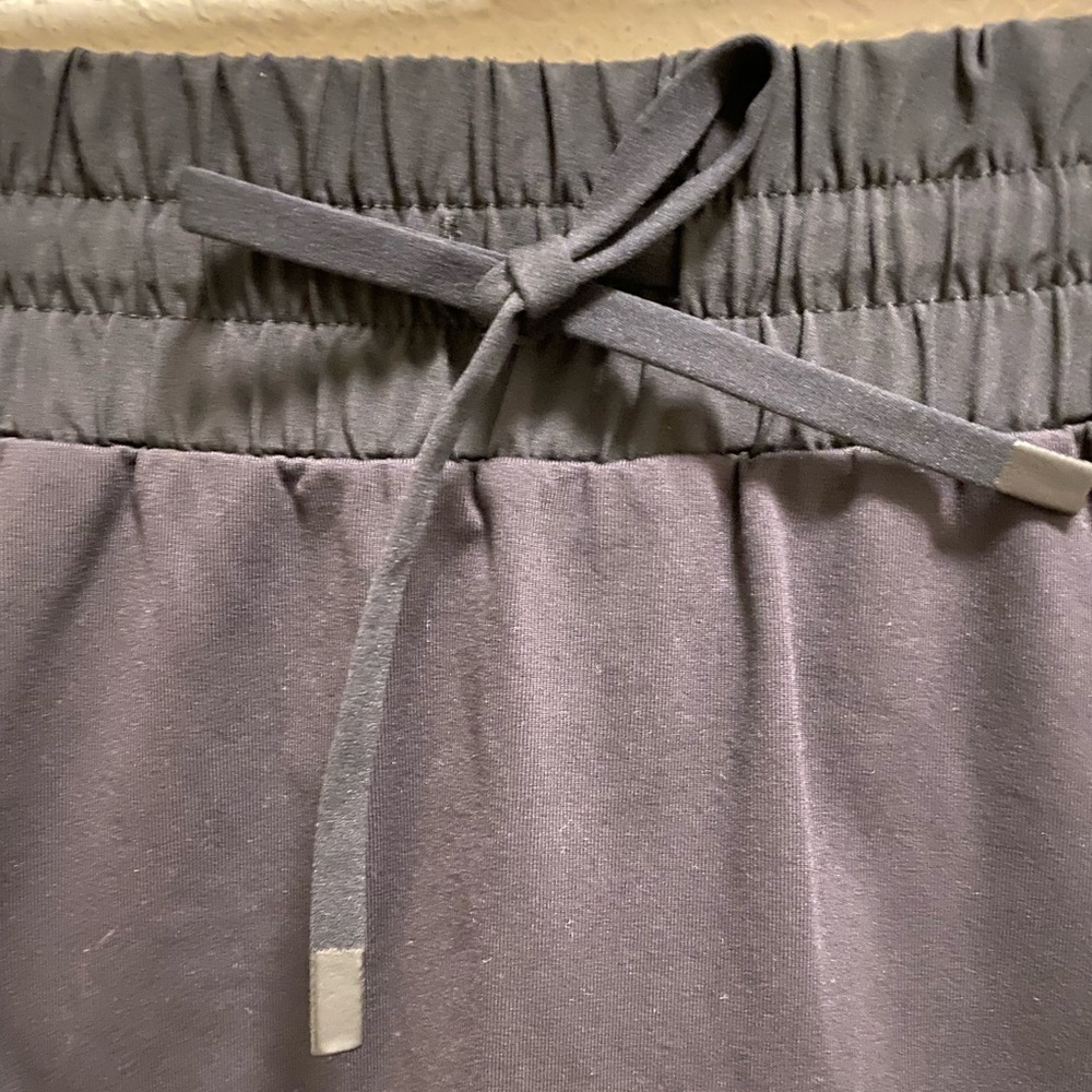 Athleta Black Excursion Hybrid Skort Size XS - Picture 5 of 10